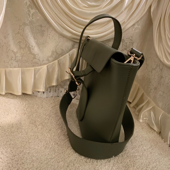 IRIDESCENCE NEW YORK - Picture 6 of 11